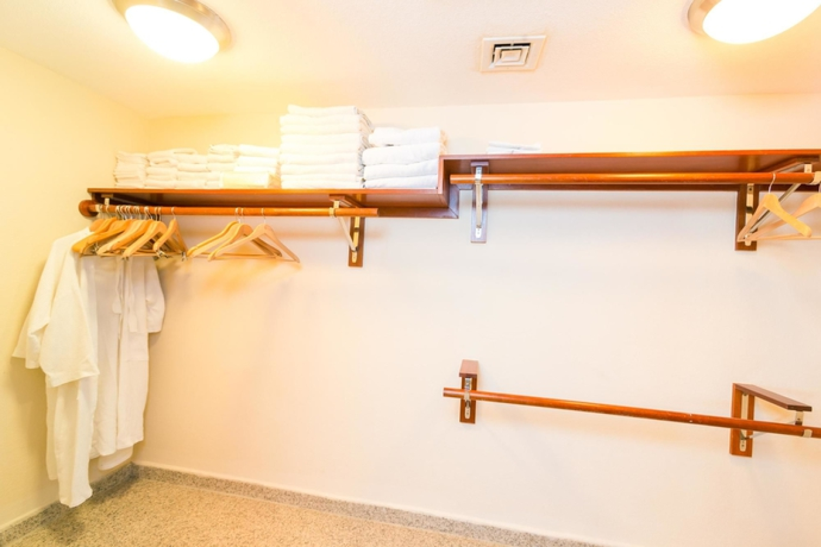 Lawson Rock - Angelfish 203