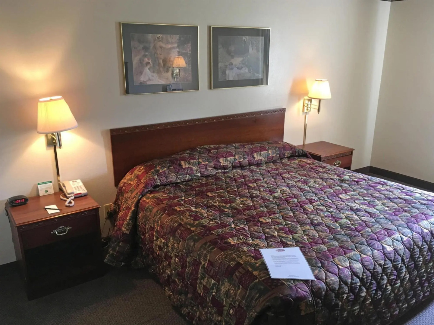 Country Hearth Inn & Suites Willard