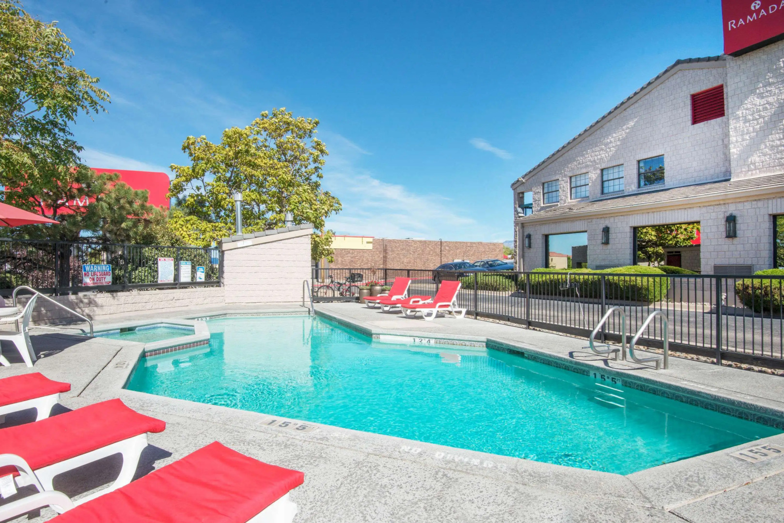 Ramada by Wyndham Albuquerque Airport