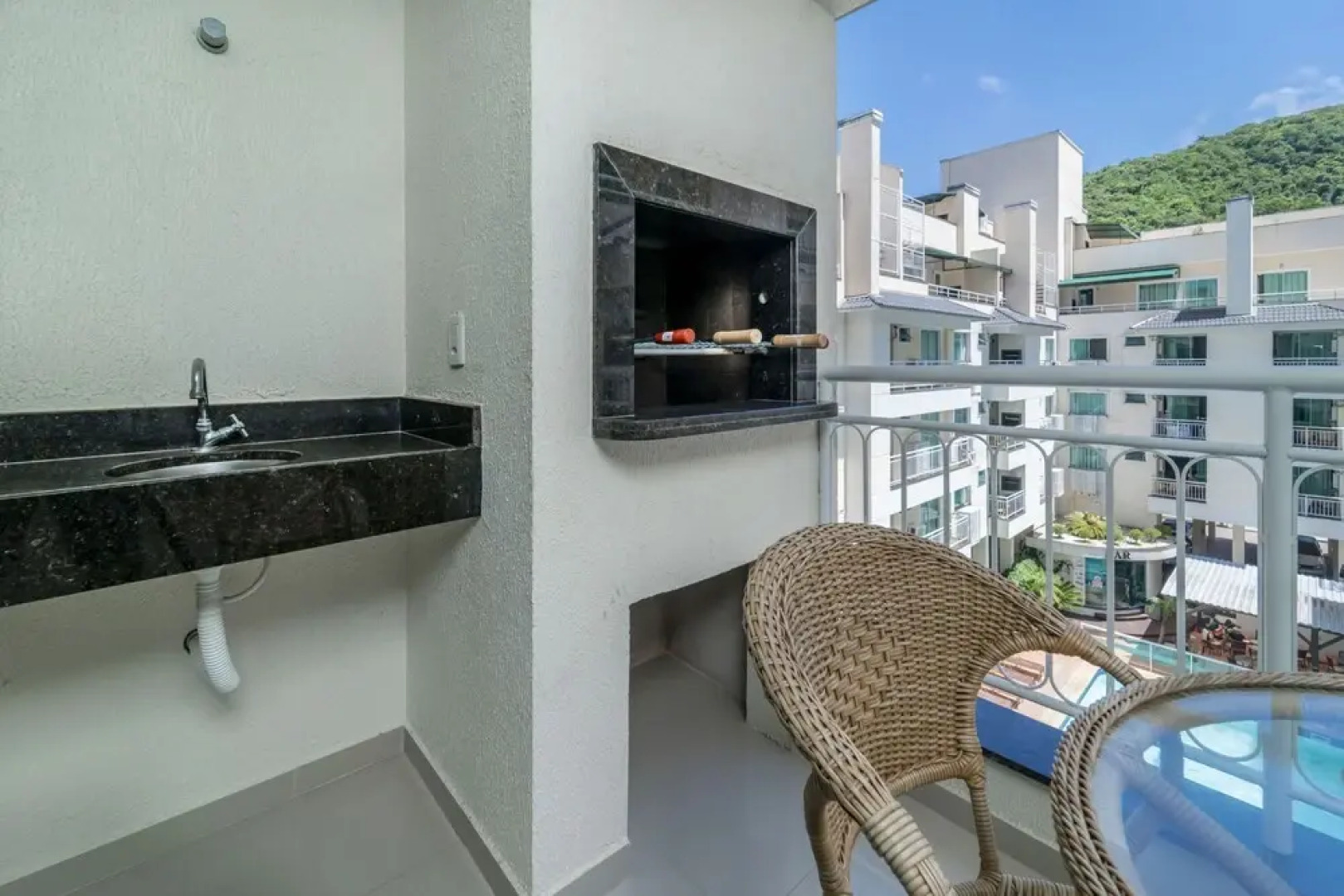 809 Aluguel 1 Quarto Com Churrasqueira