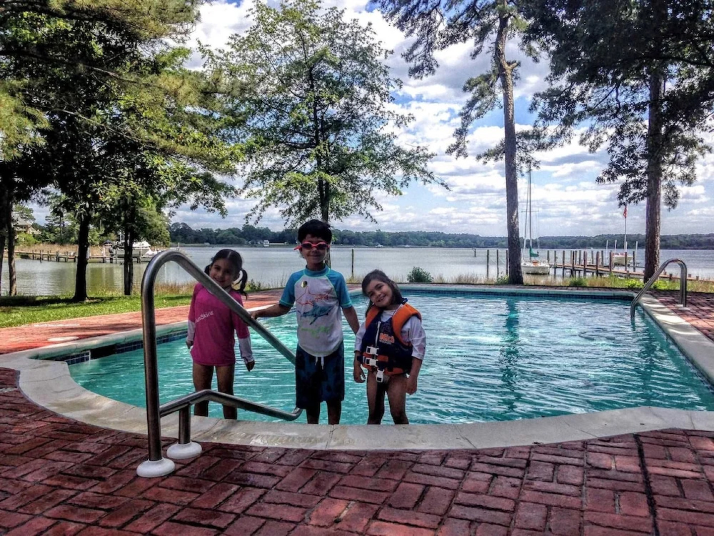 6942 Travelers Rest - 5 Br Home