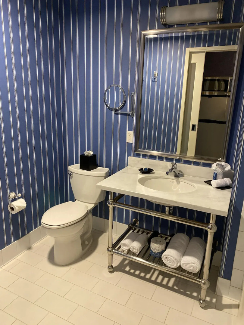 University Plaza Waterfront Hotel