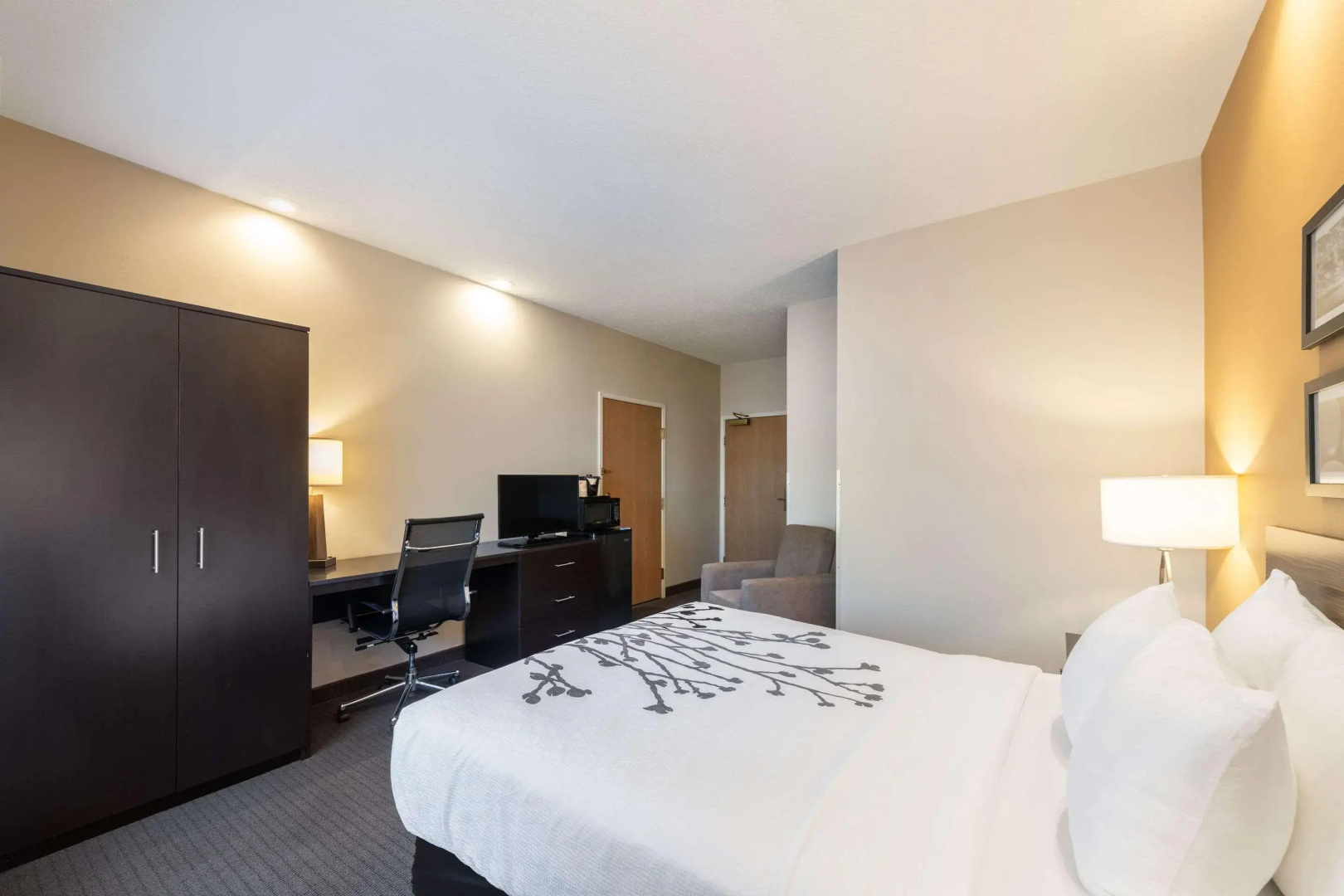 Sleep Inn & Suites Green Bay South