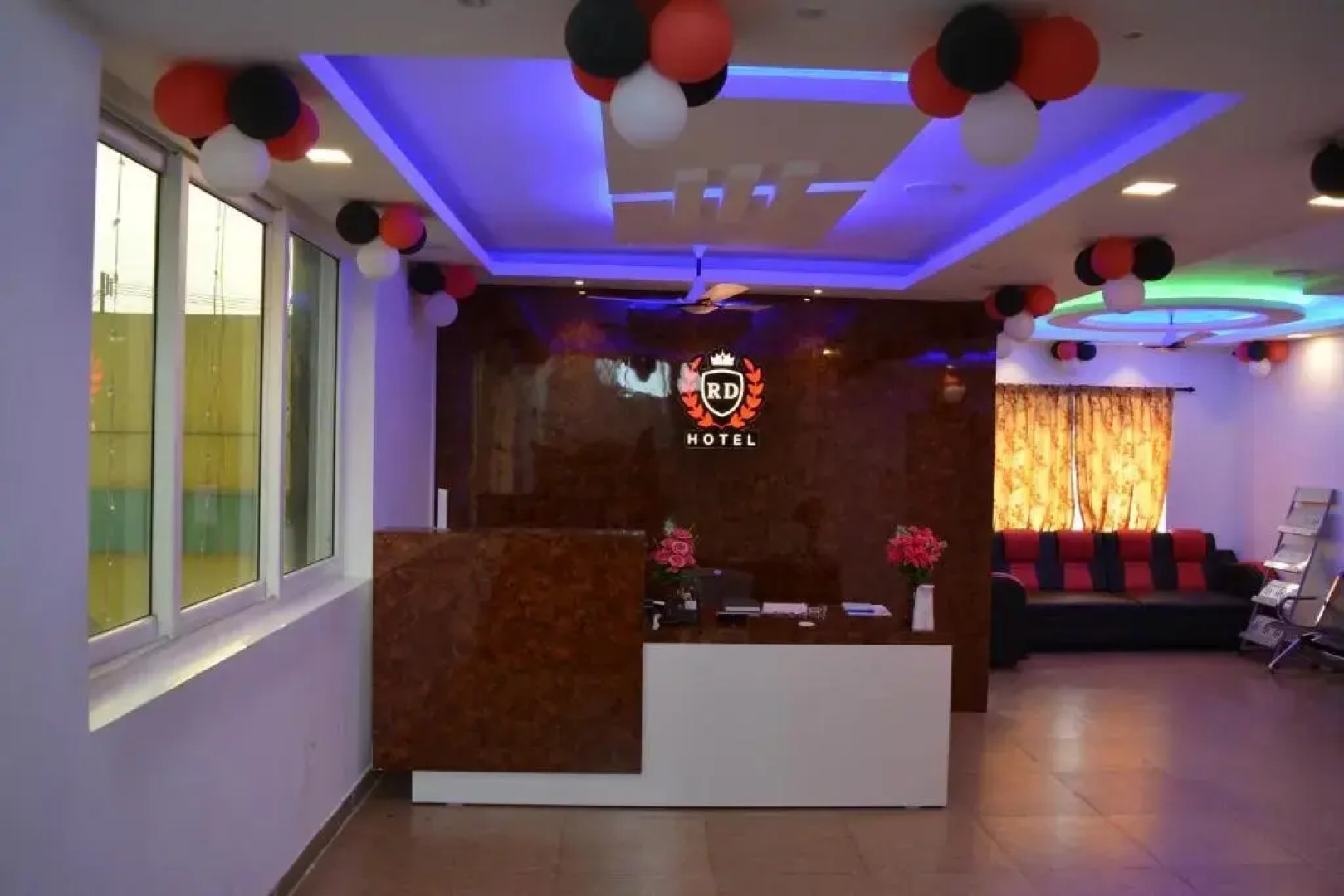 Rd Hotel by OYO Rooms