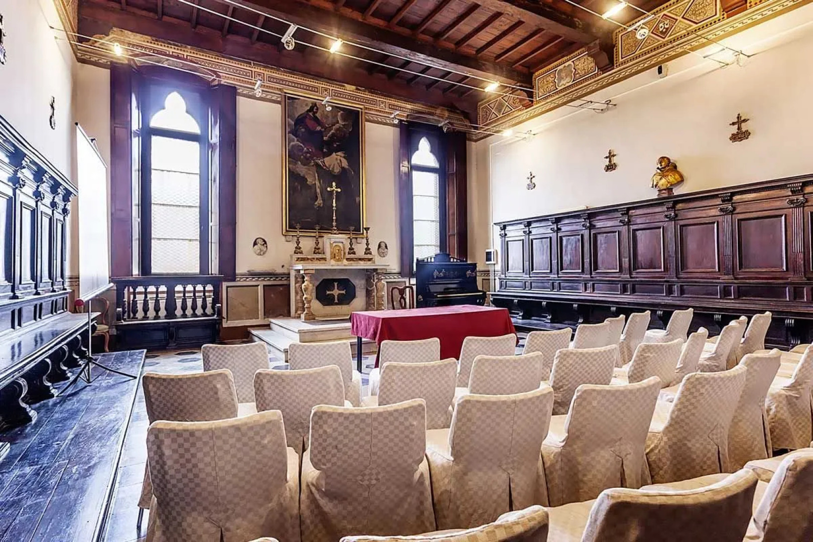 Il Chiostro del Carmine