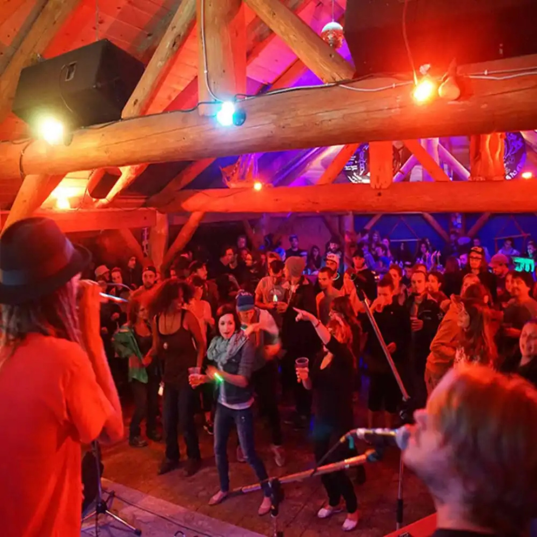 Le Ski Shack