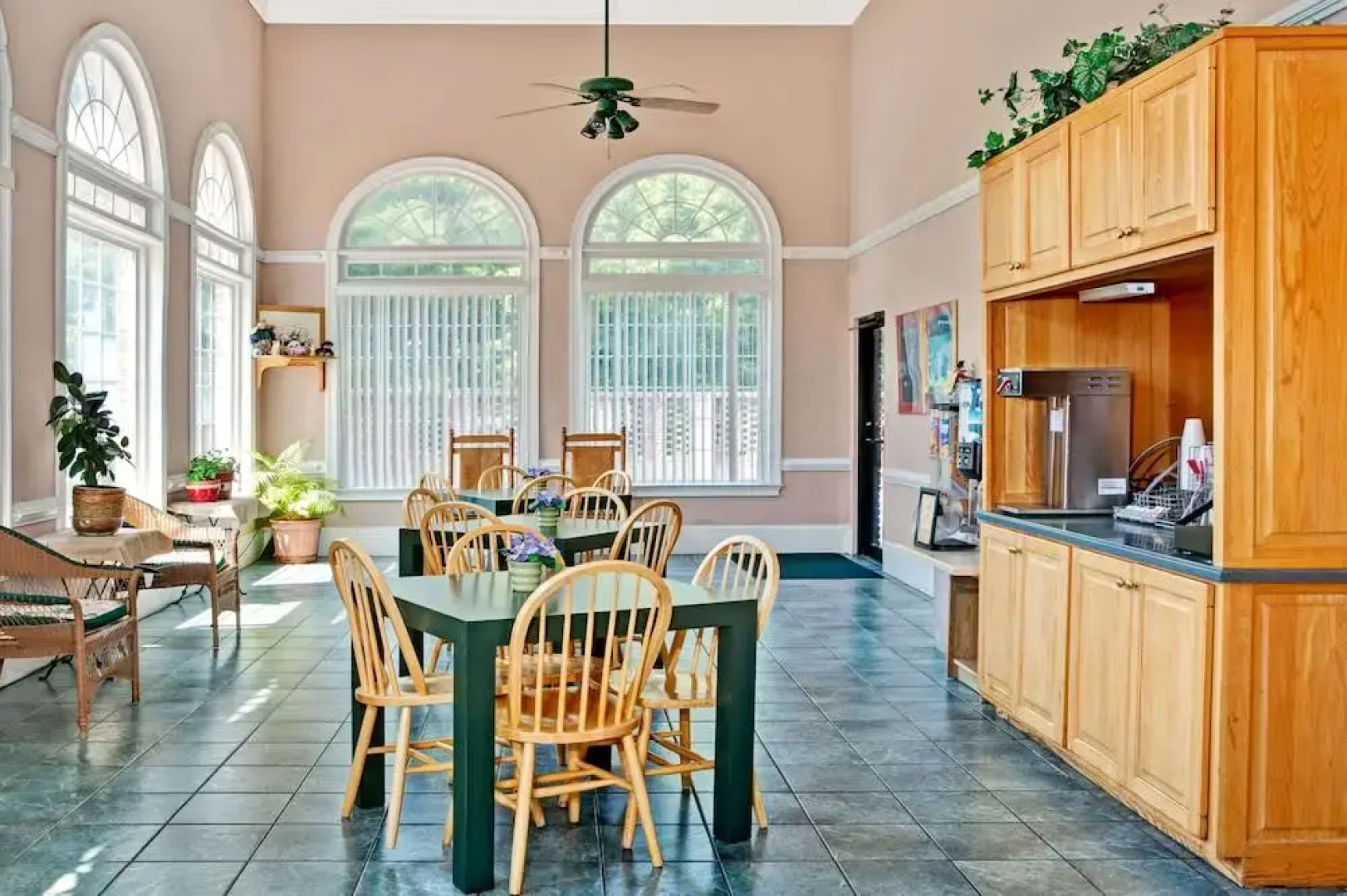 Super 8 by Wyndham Marietta/West/Atlanta Area