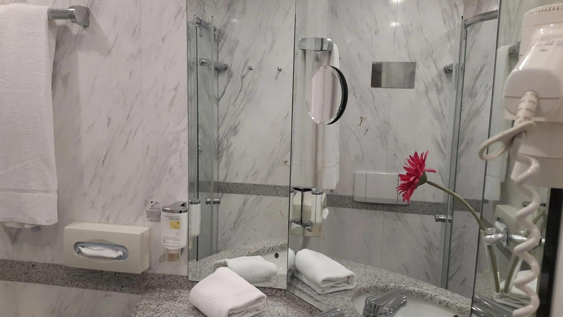 Sorat Insel-Hotel Regensburg