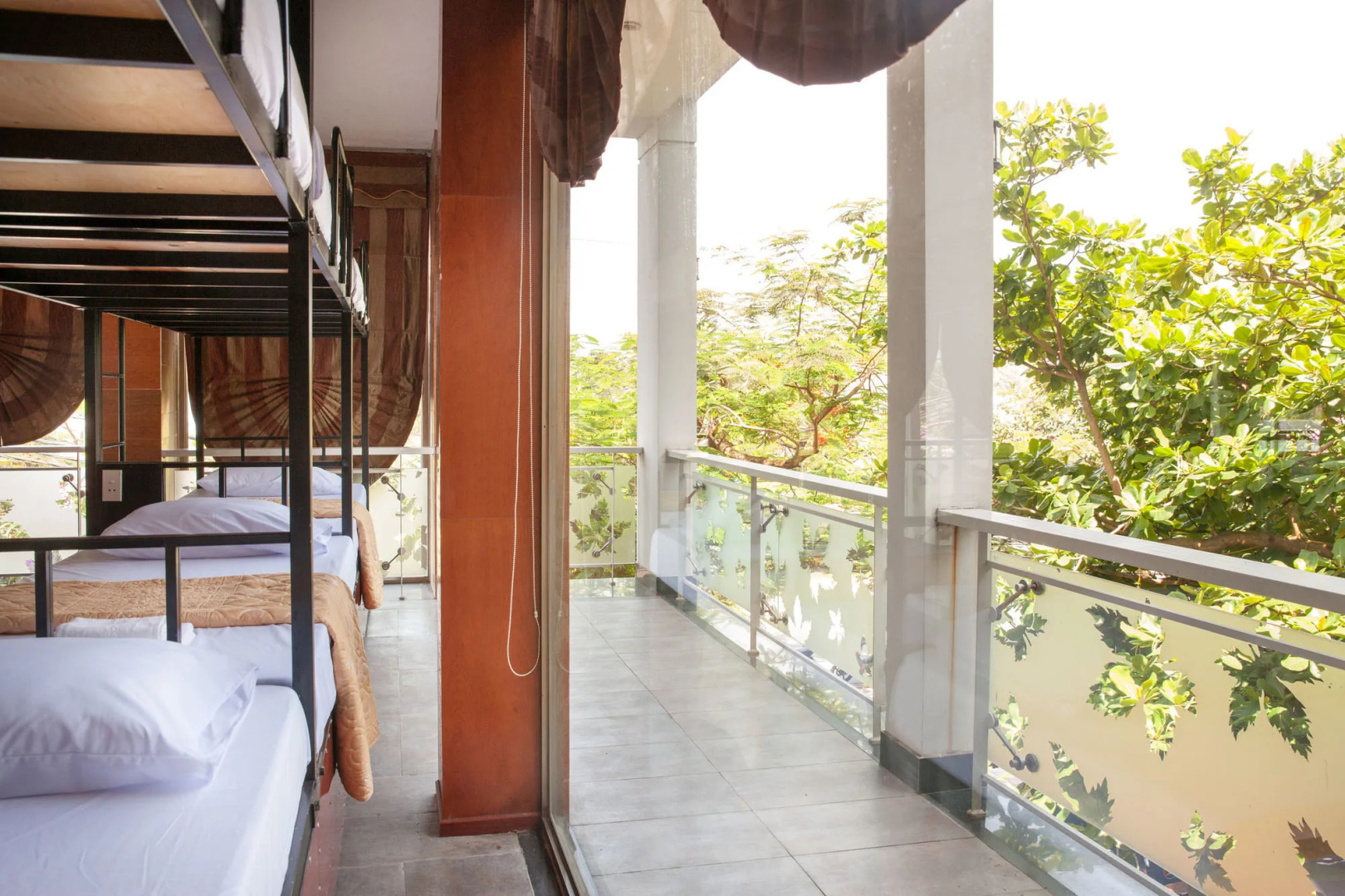 Gieng Ngoc Hotel