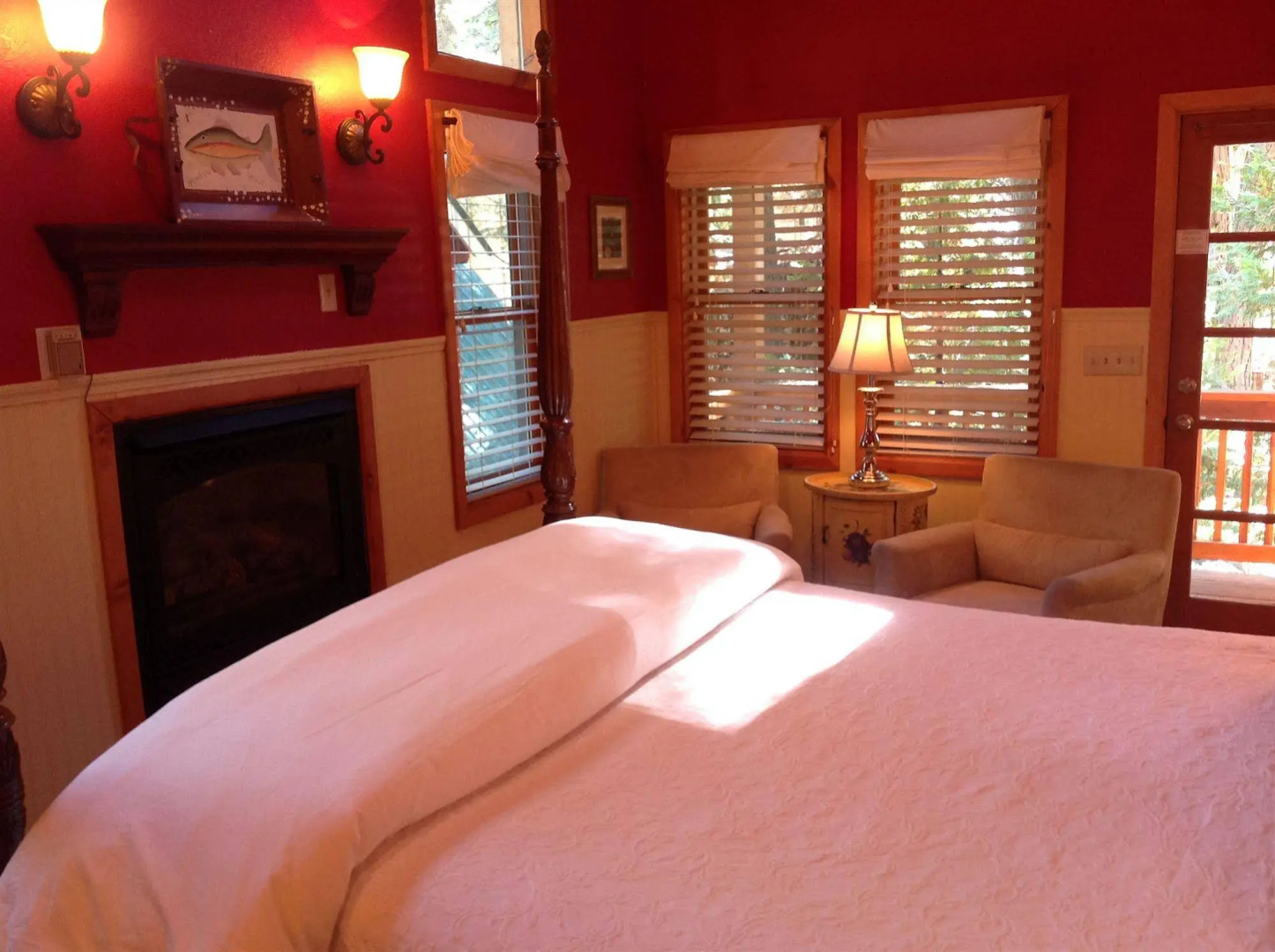 Elliott House Boutique Inn