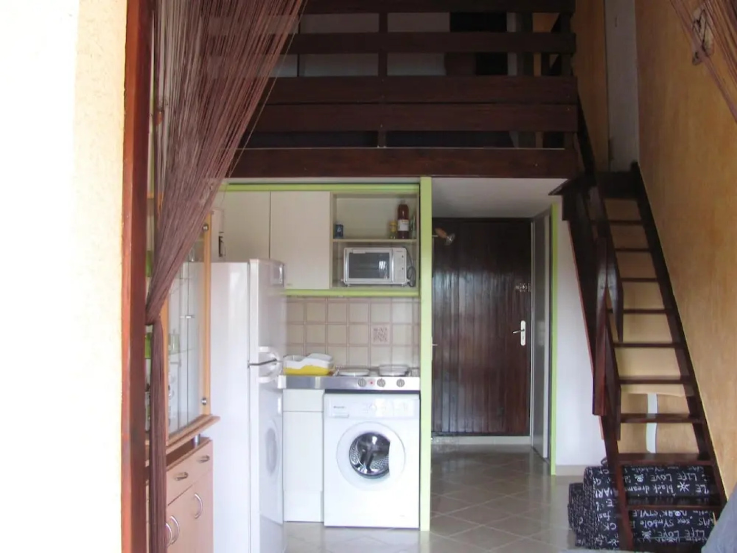 Apartment With one Bedroom in Gruissan, With Shared Pool and Furnished Balcony - 500 m From the Beach