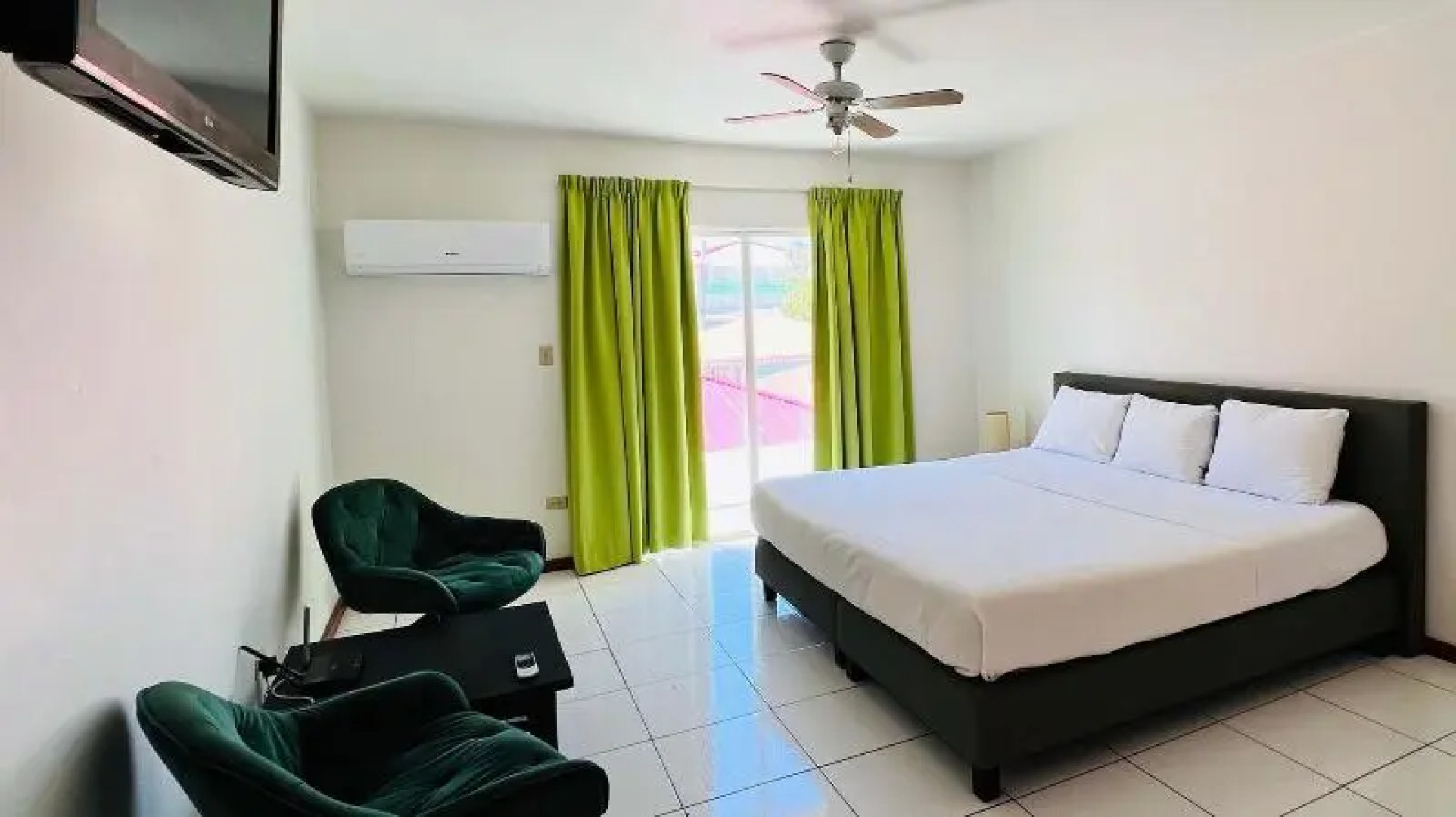 Talk of the Town Inn & Suites