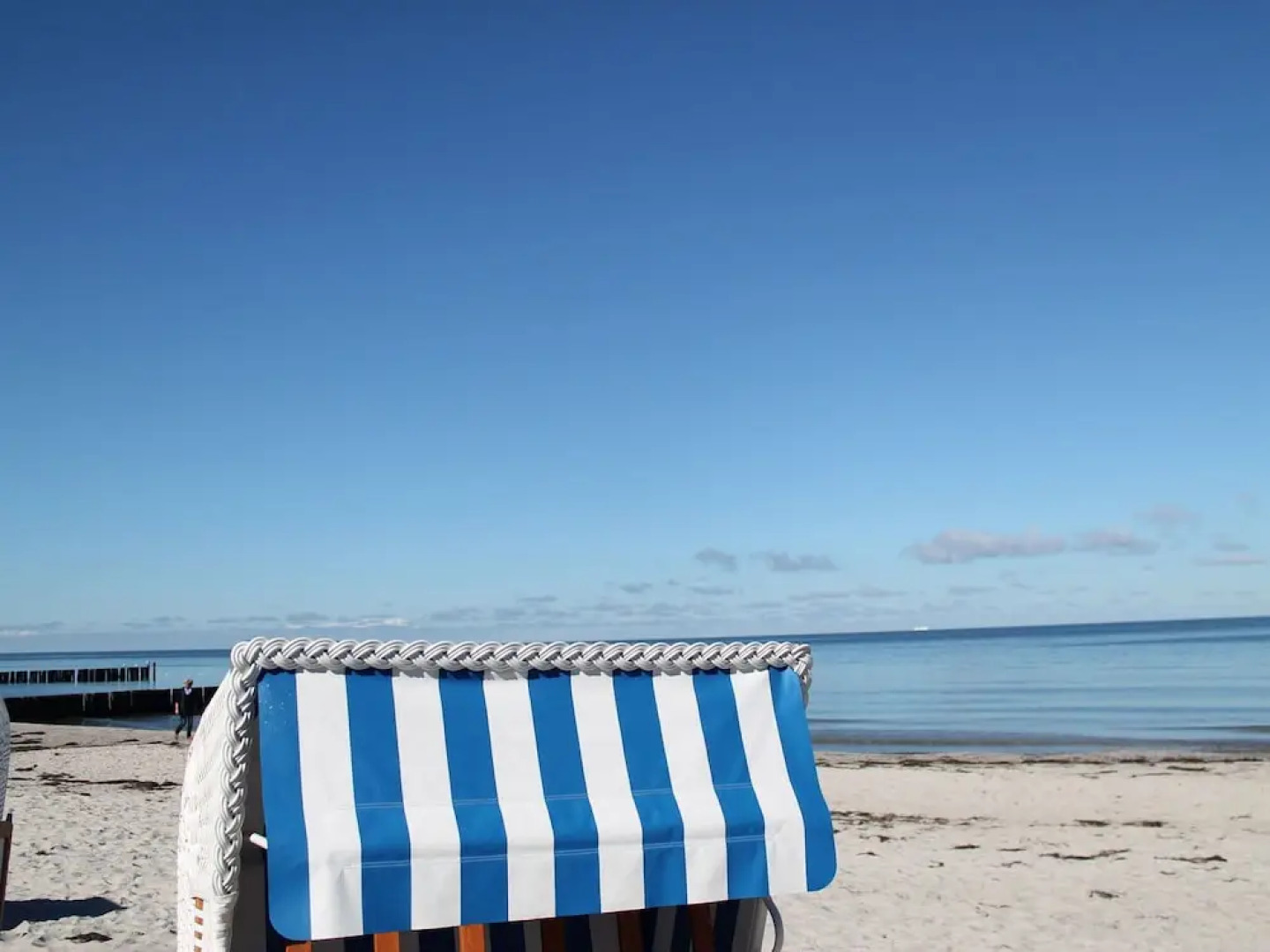 Winsome Apartment in Nienhagen near Sea