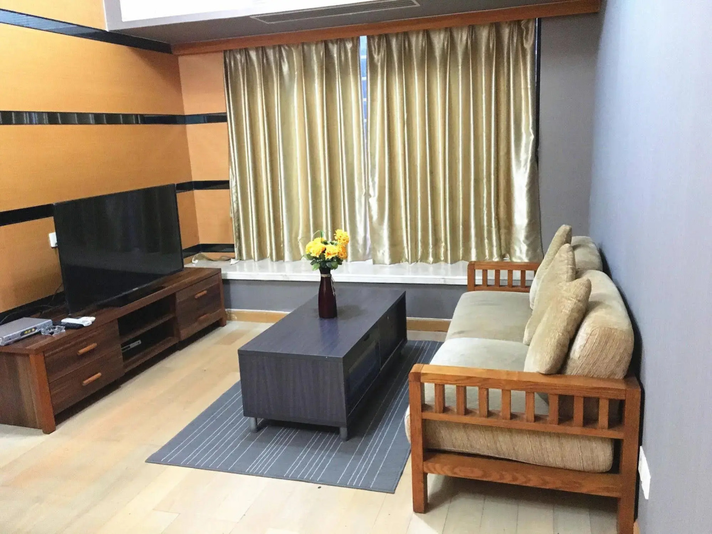 She & He Service Apartment - Huifeng