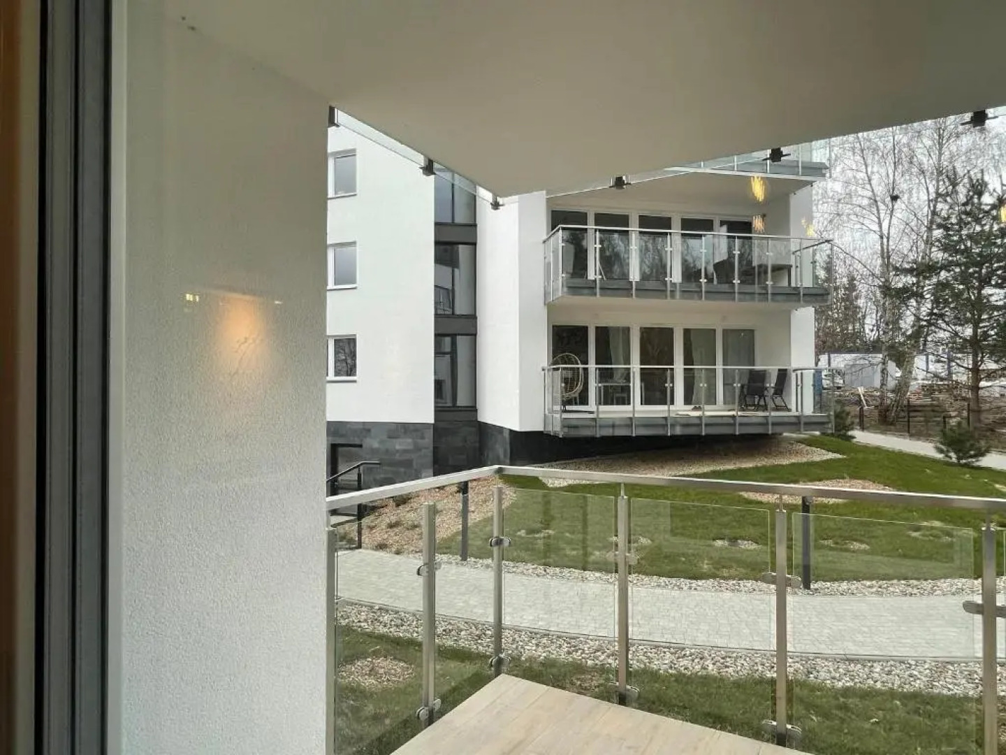 Leonardo 2 z prywatną plażą nad jeziorem Ukiel