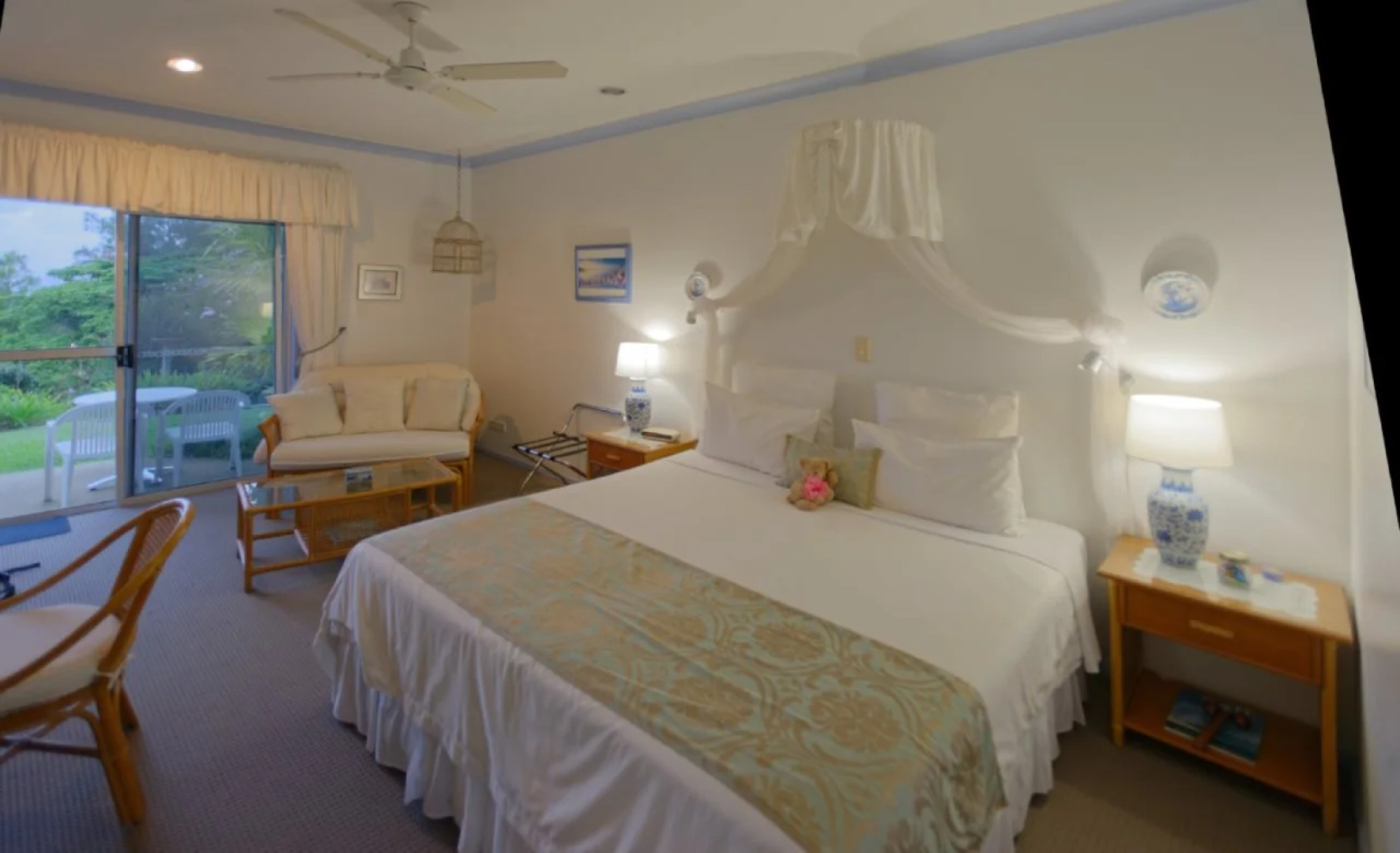 Ninderry Manor Luxury Retreat