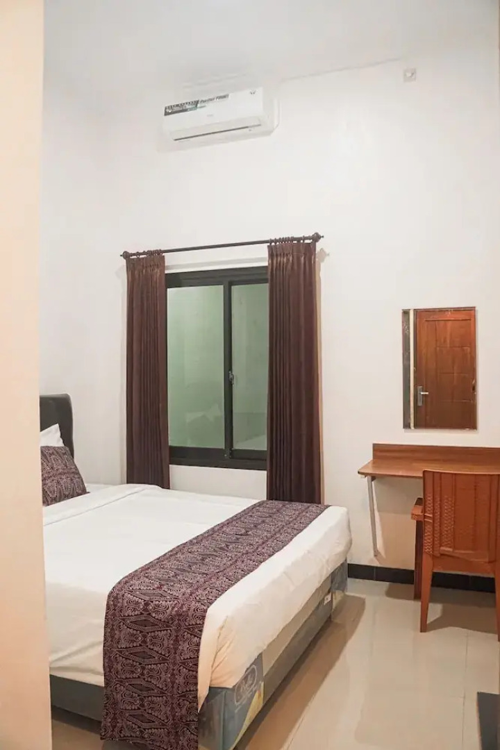 RR -2 Syariah Hotel SLG