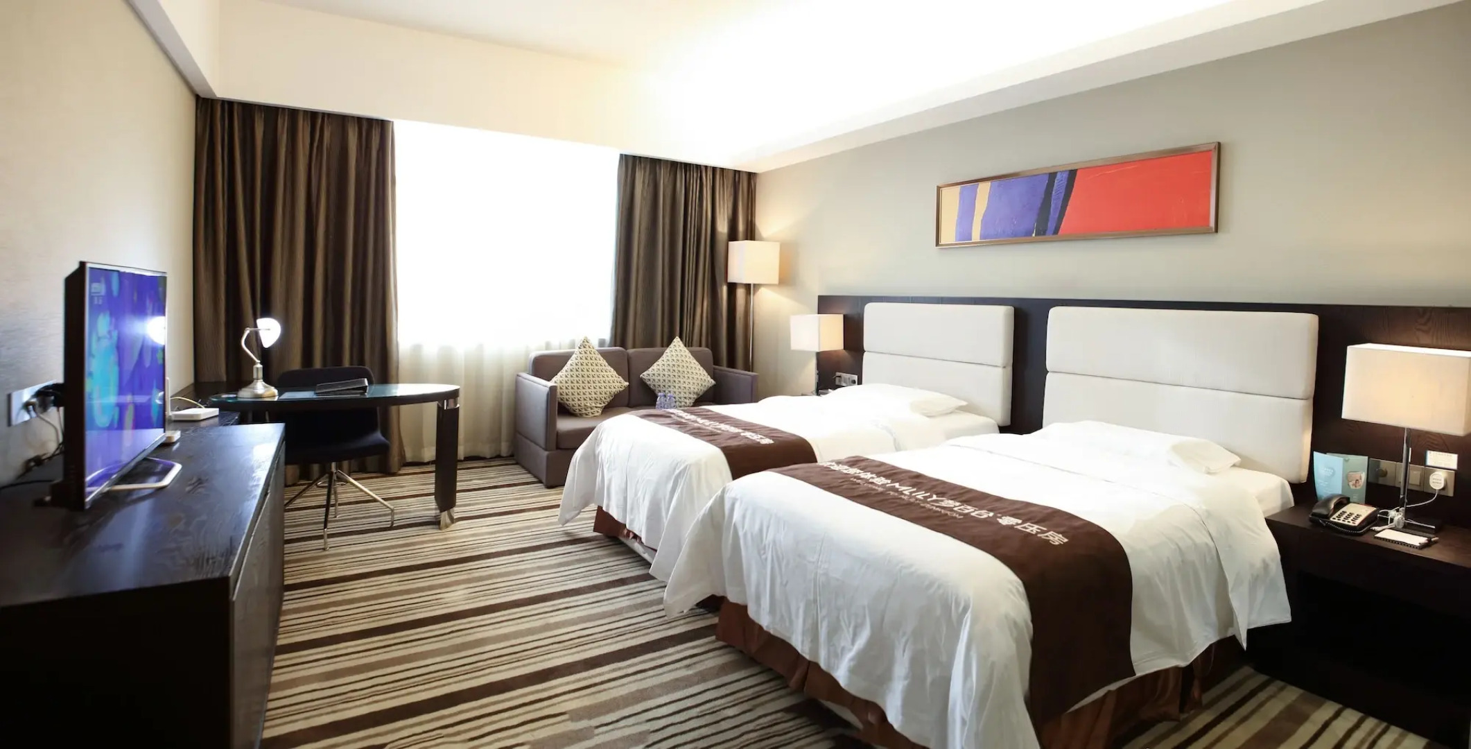 Junyue Internation Hotel