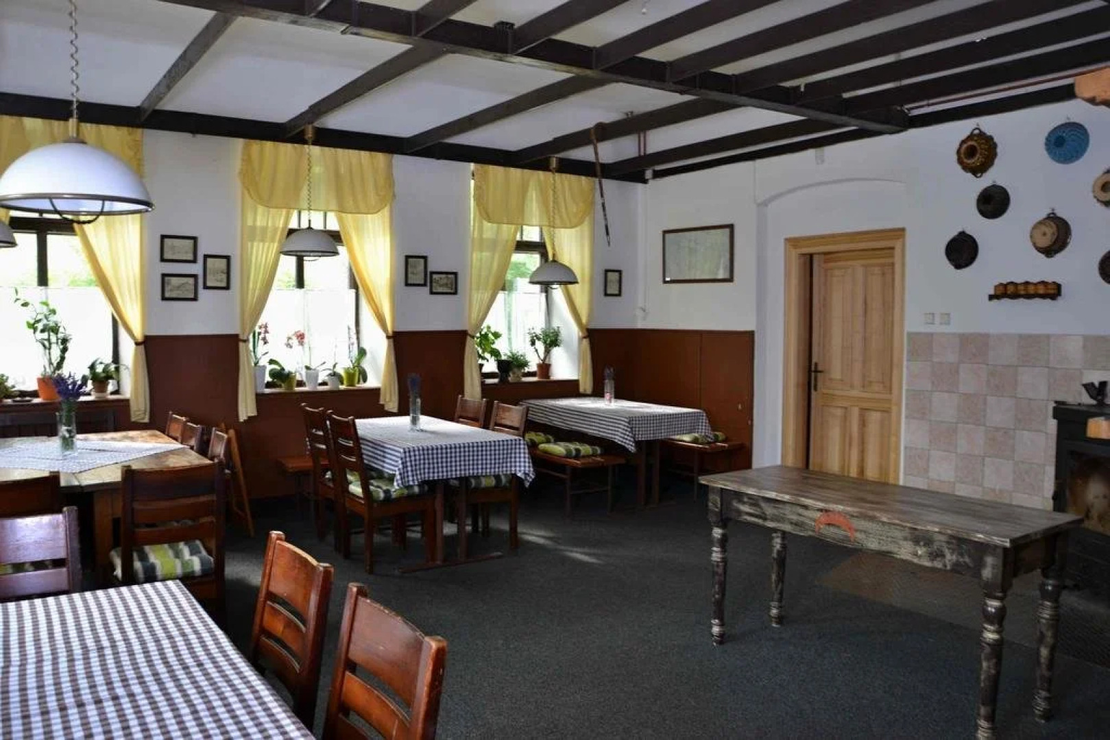 U Lípy - pohostinství a ubytování