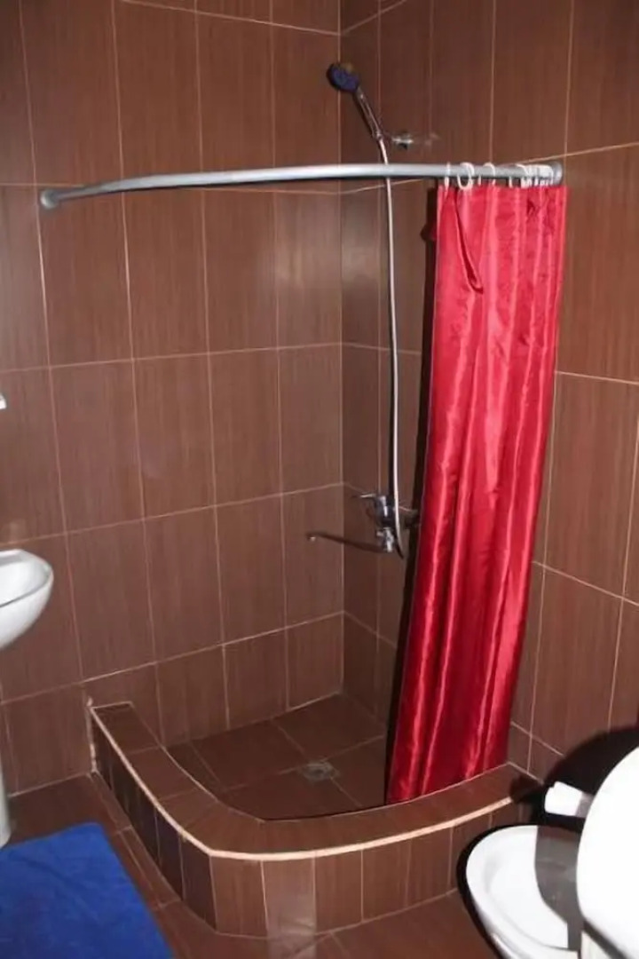 Hotel Pirosmani - Hostel