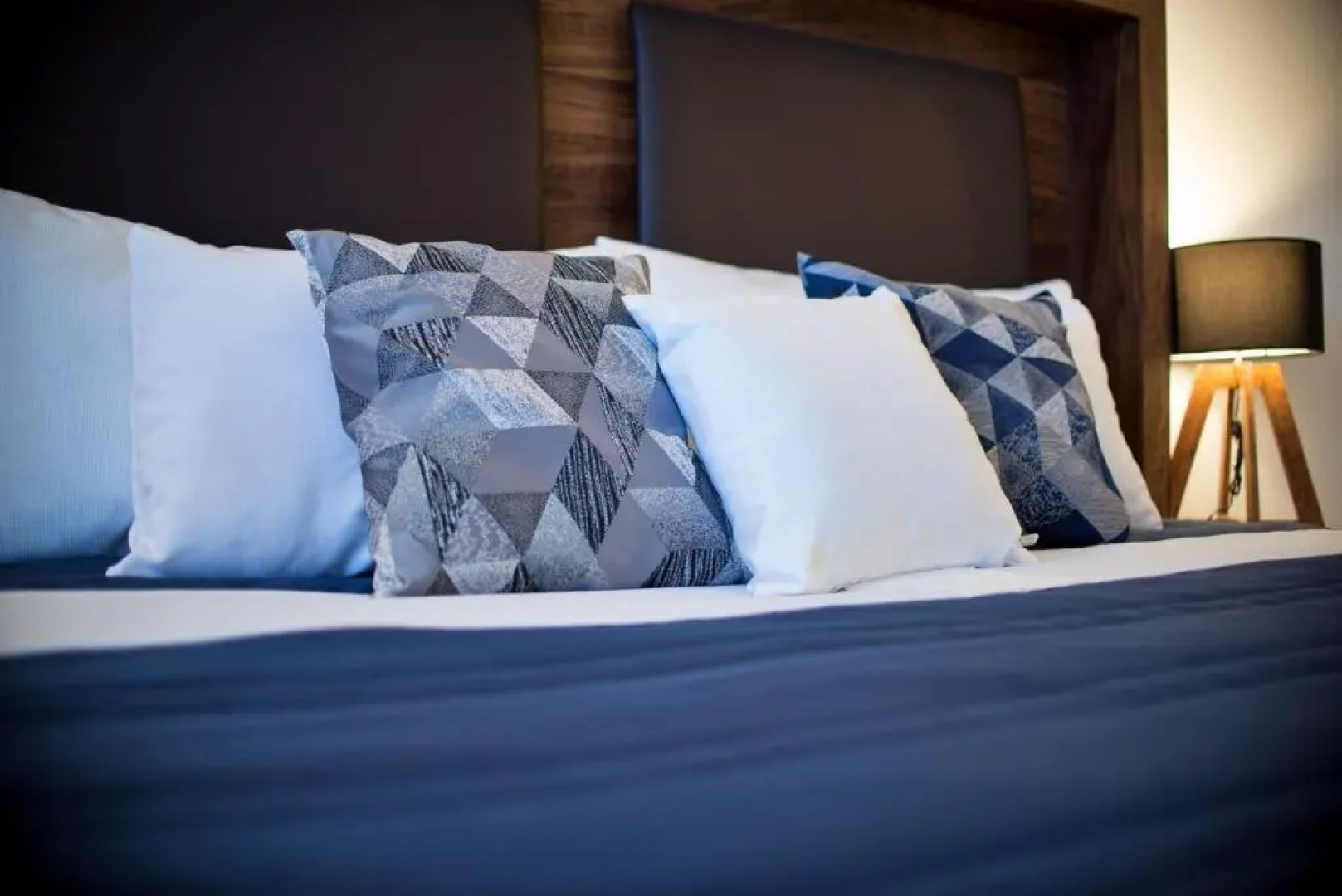 Real View Towers E306 by Casago