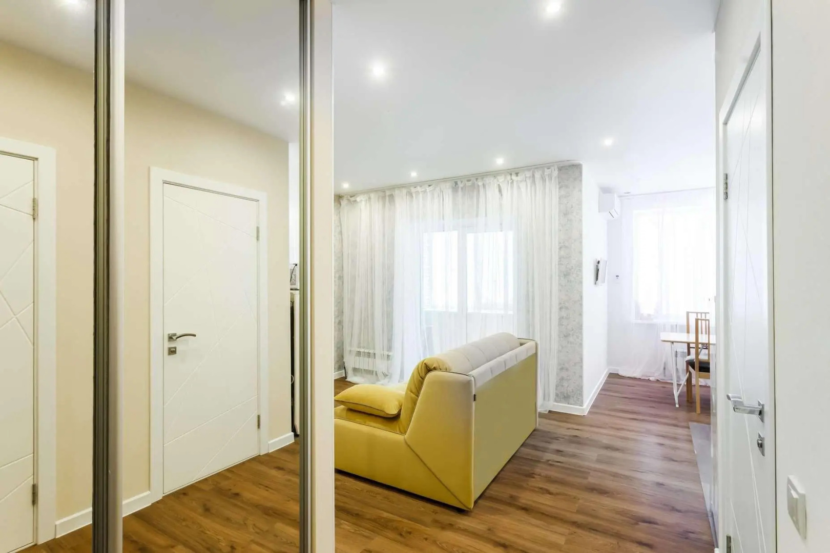 Апартаменты на улице Мира