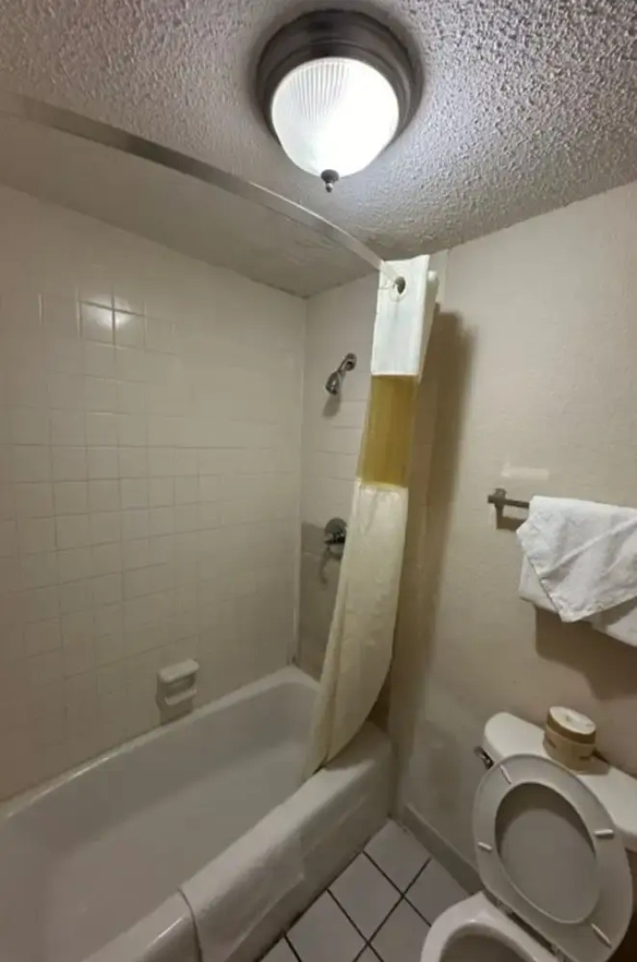 River Valley Inn and Suites By OYO