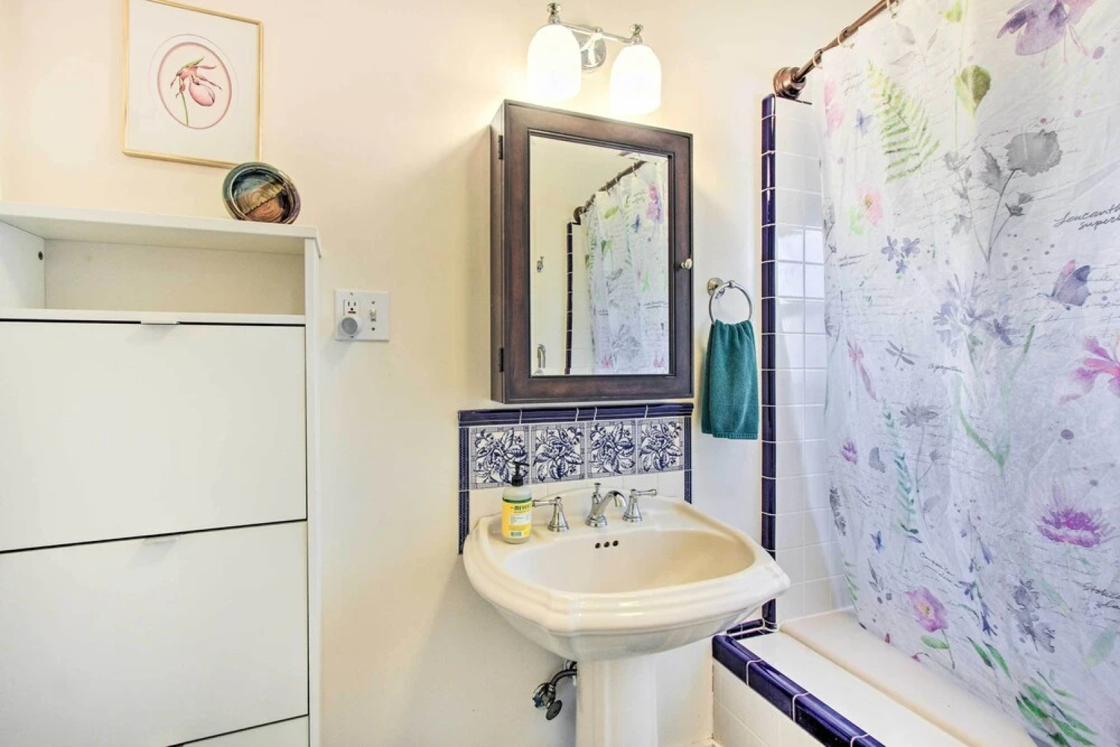 Charming Eugene Vacation Home: 1 Mi to Dtwn!