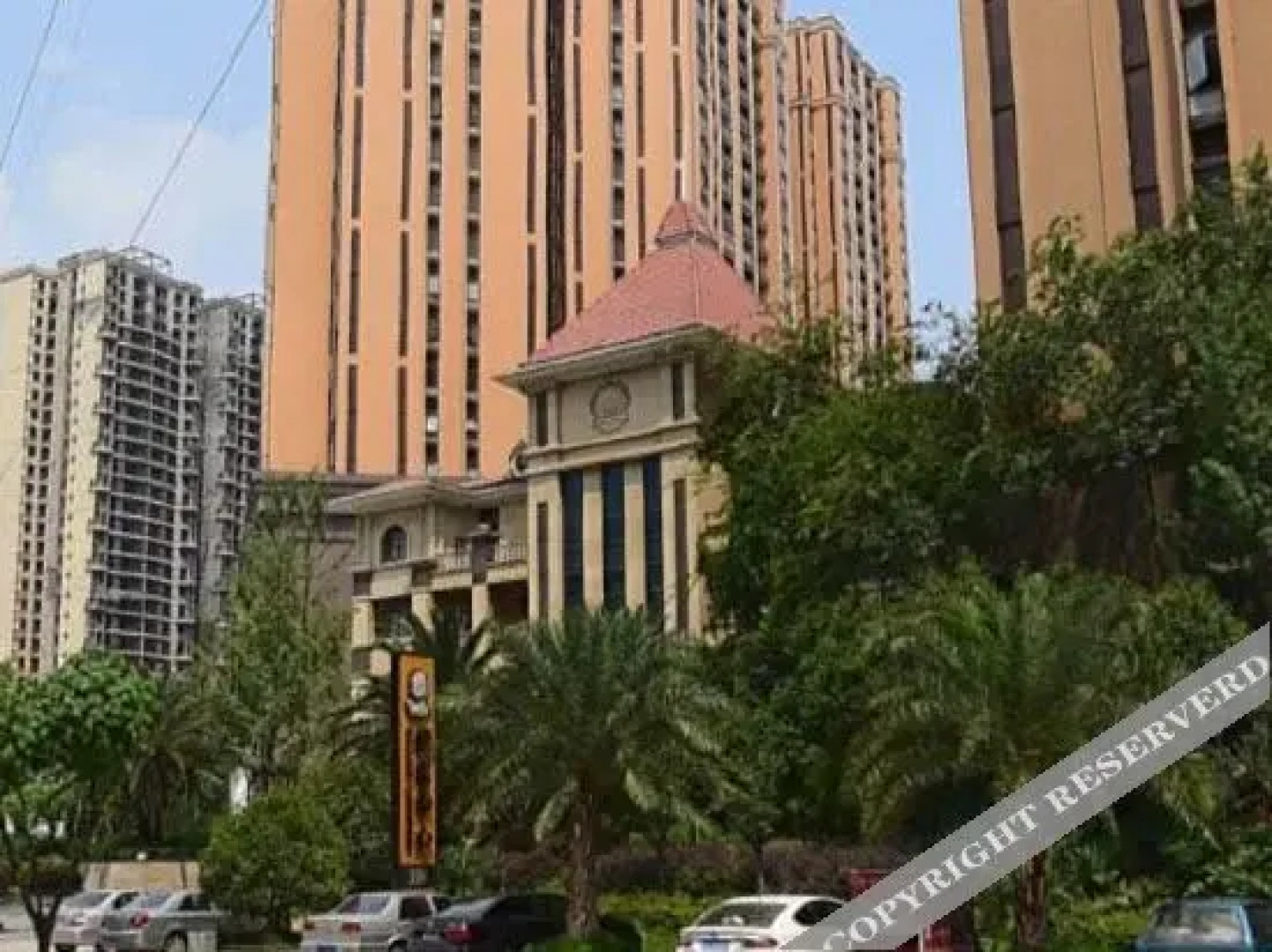 Meishan Yichuan Earl Hotel (Meishan East Railway Station Wanda Plaza)