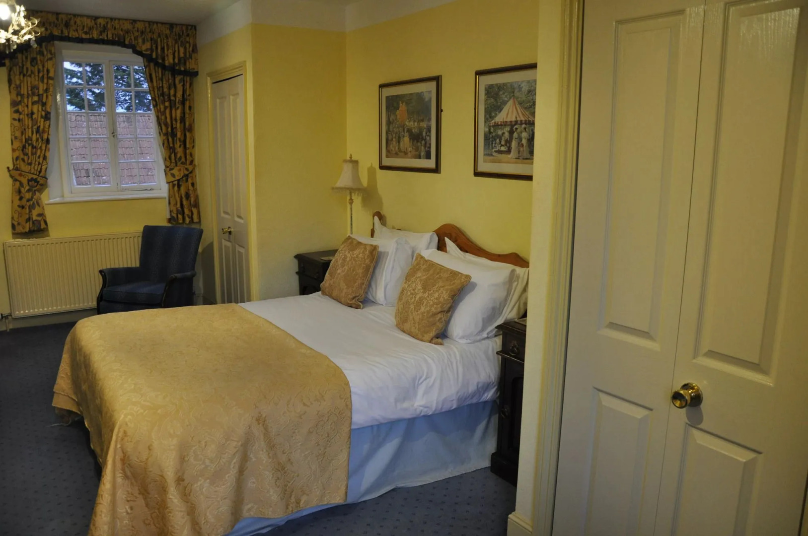 The Greyhound Inn Taunton