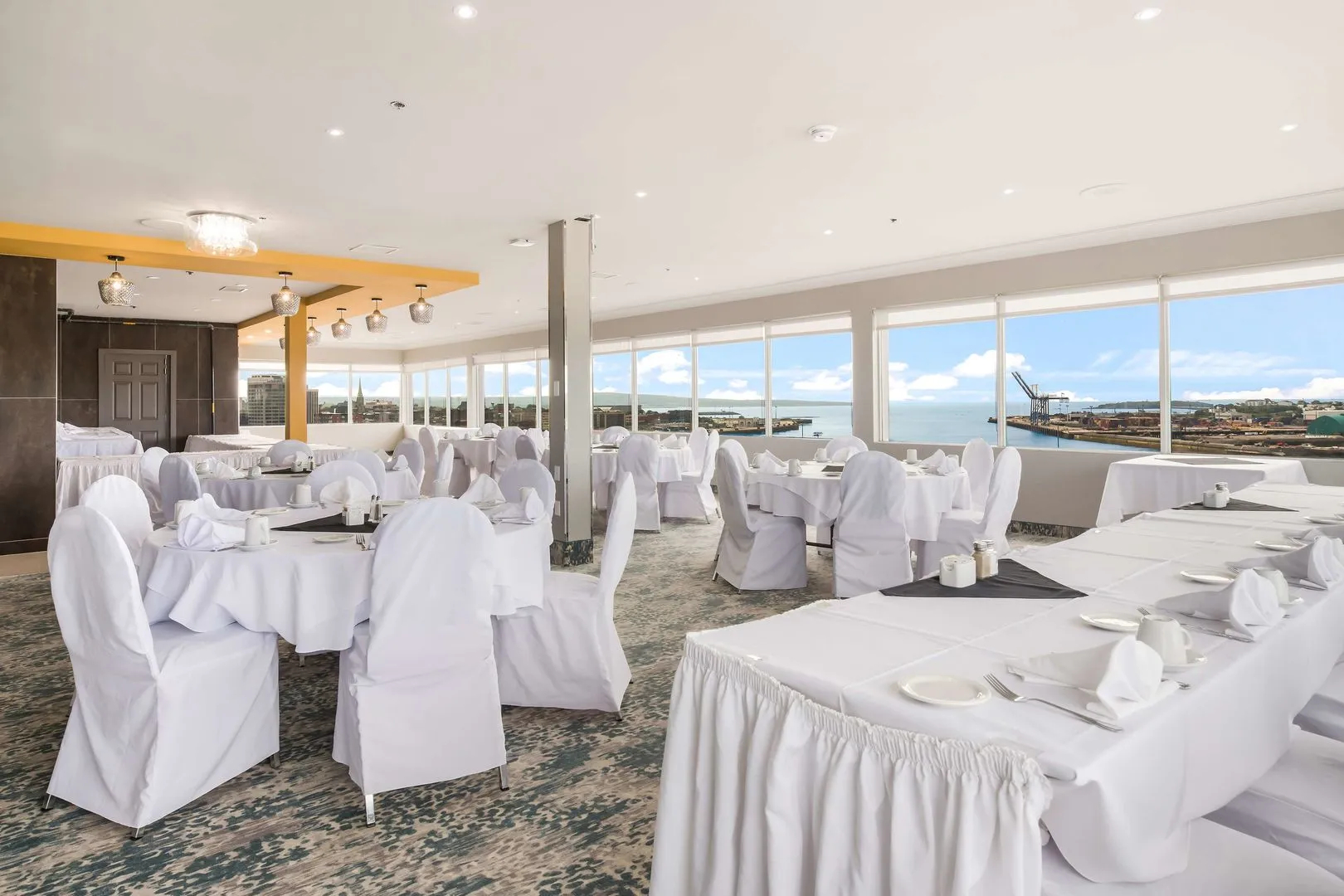 Crowne Plaza Saint John Harbour View by IHG