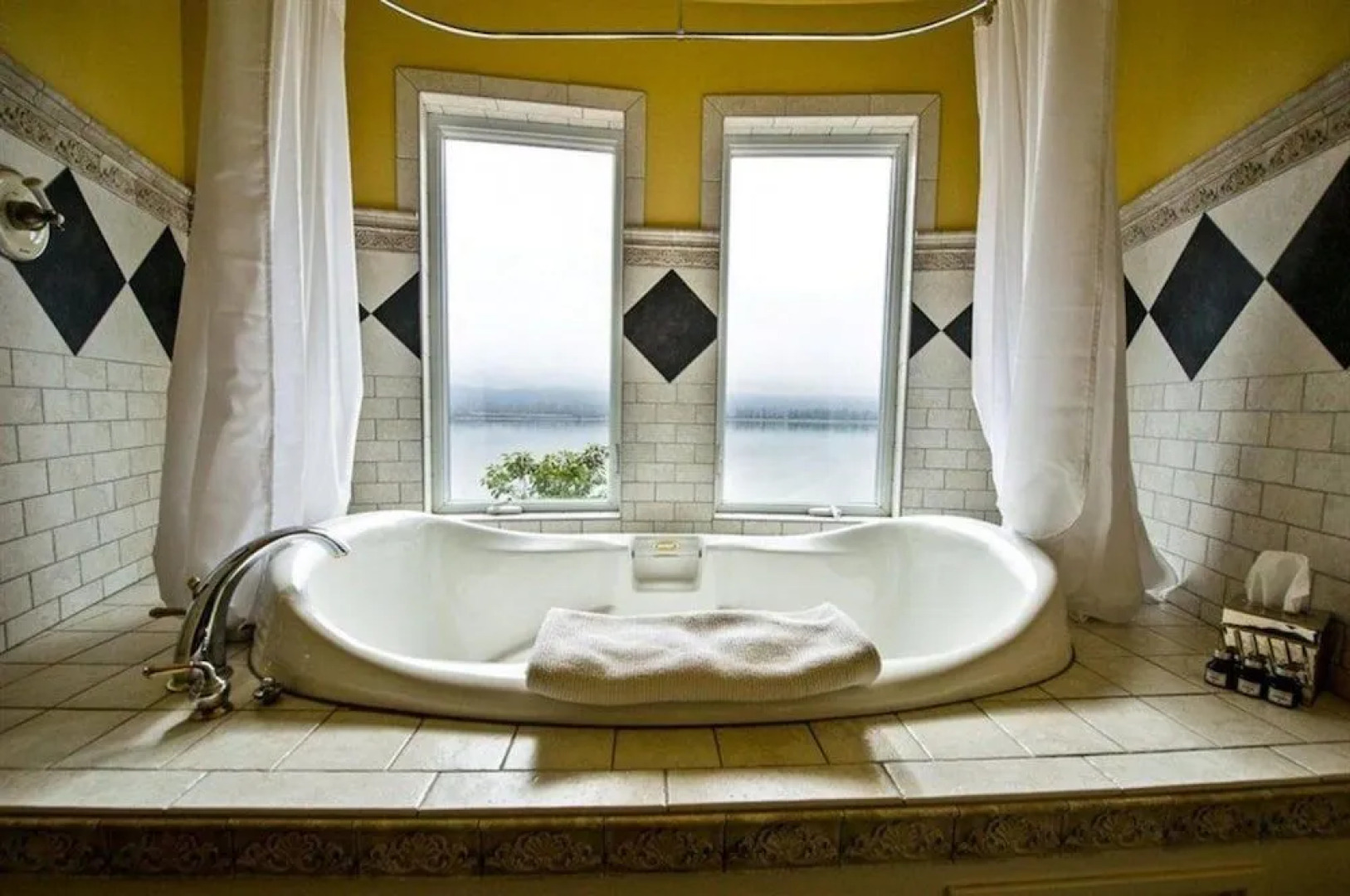 The Villa at Little Cape Horn