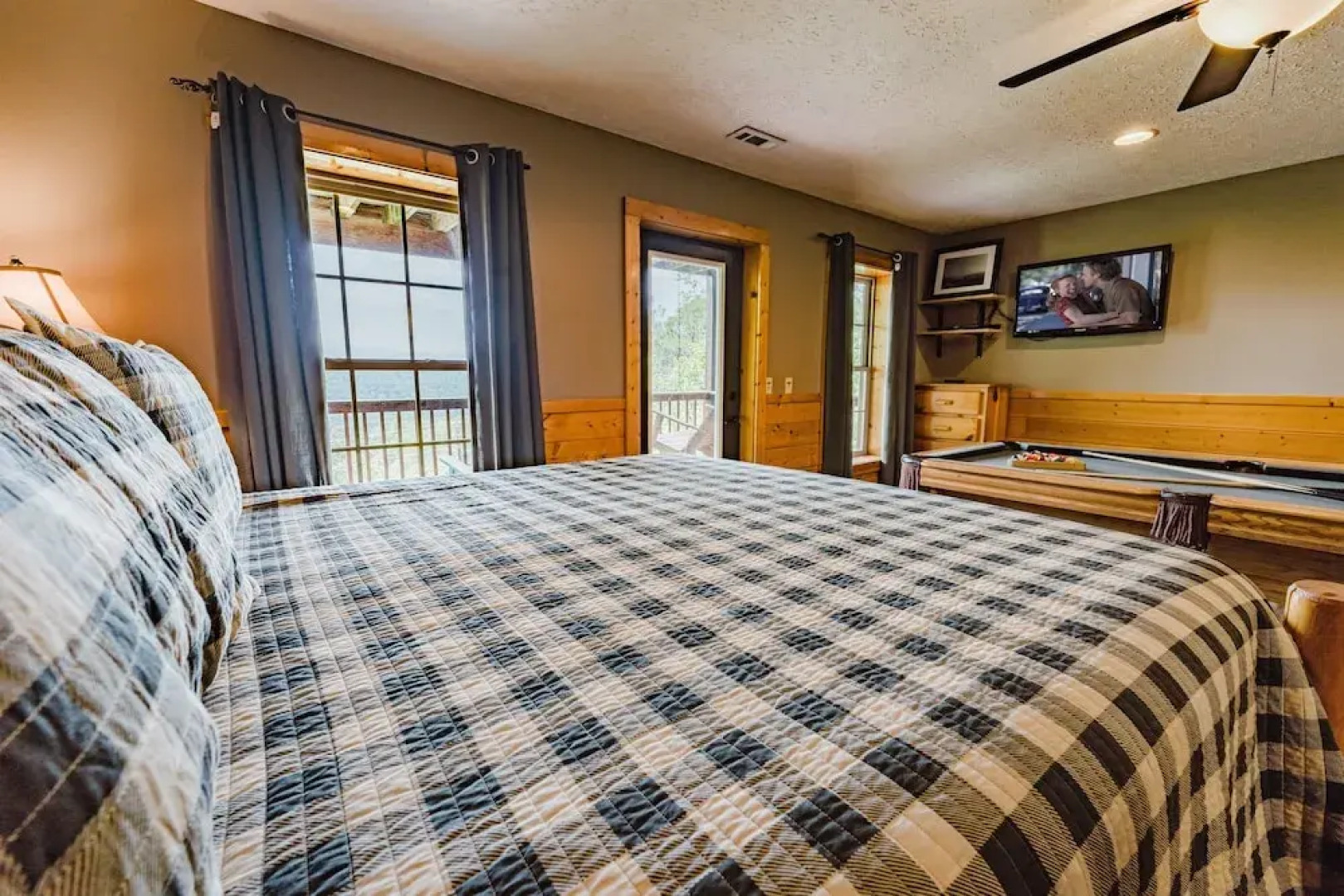 Ain't No Mountain High Enough