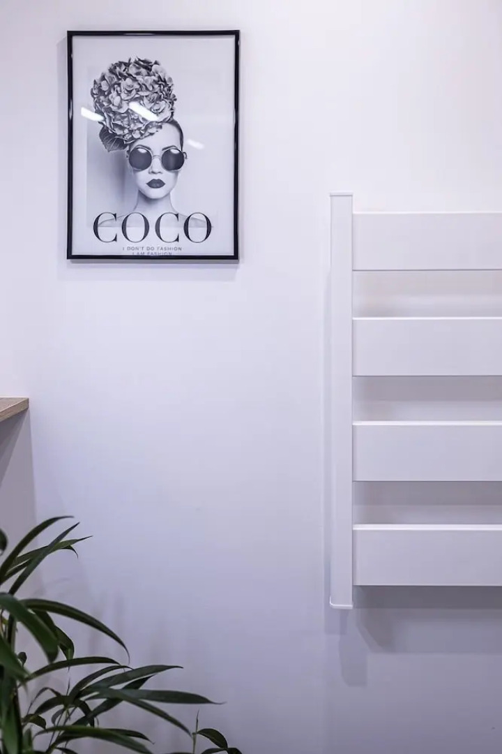 Escape time in Paris