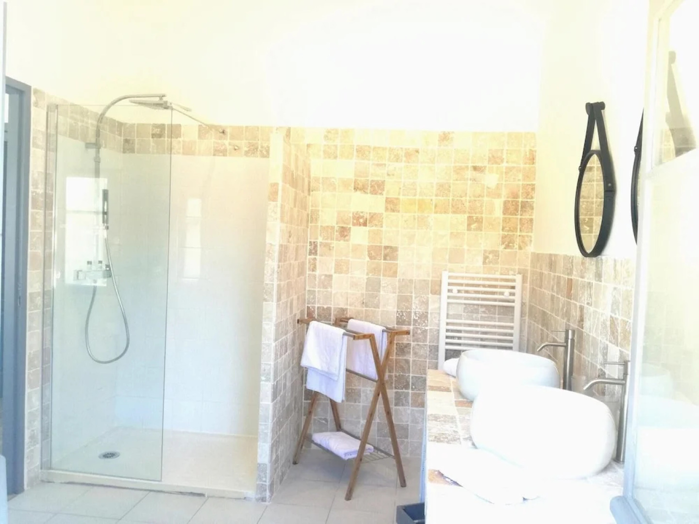 House With one Bedroom in Saint-gilles, With Shared Pool and Wifi