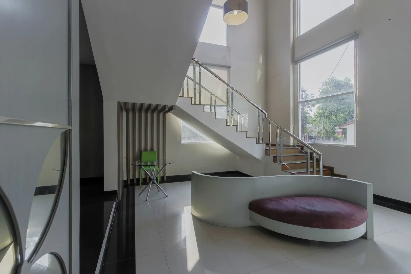 RedDoorz near Goa Sunyaragi