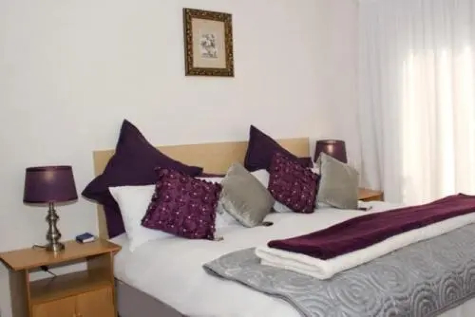 Rolls Royce Guesthouse & B&B