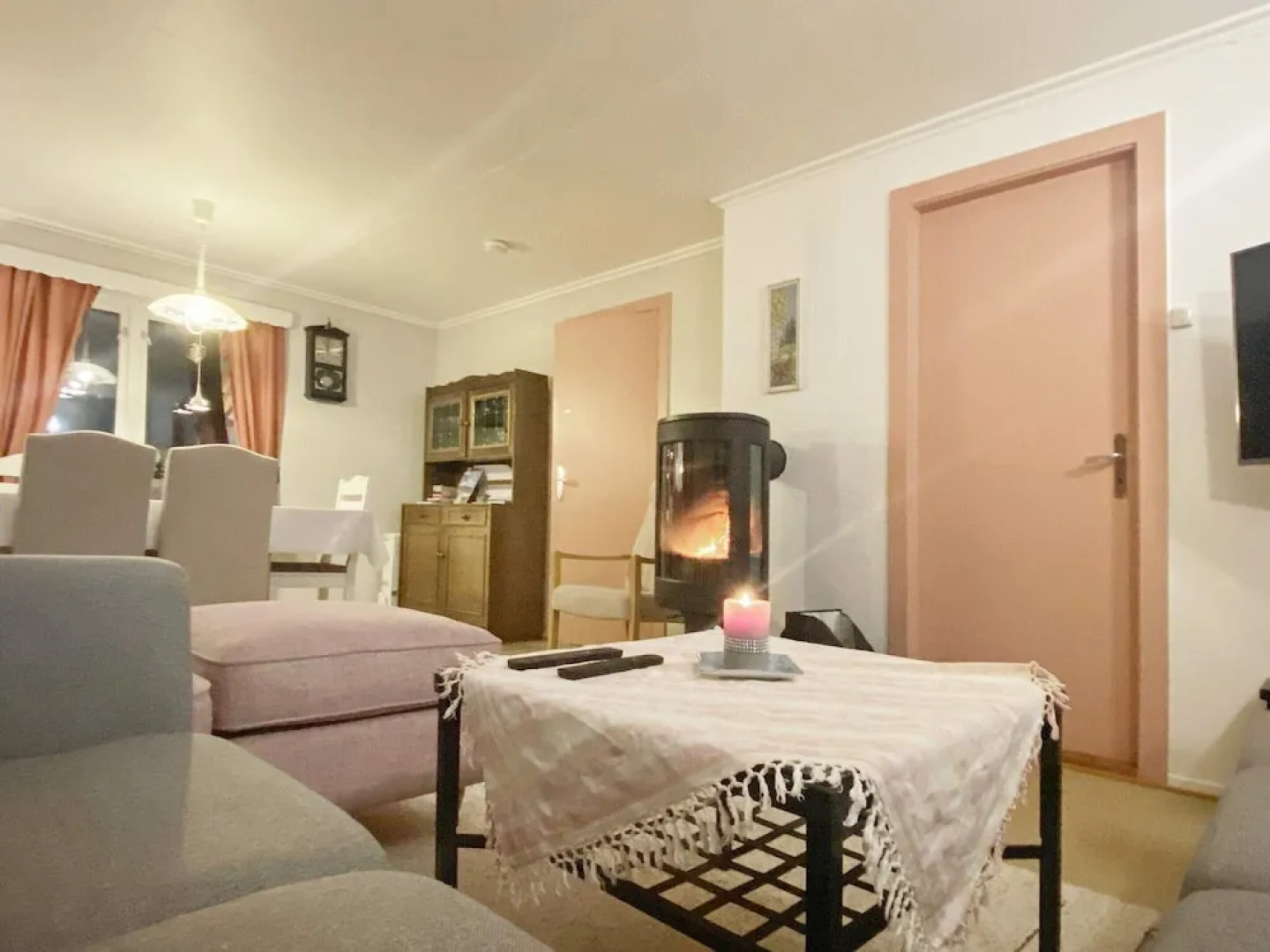 8 Person Holiday Home in Stonglandseidet