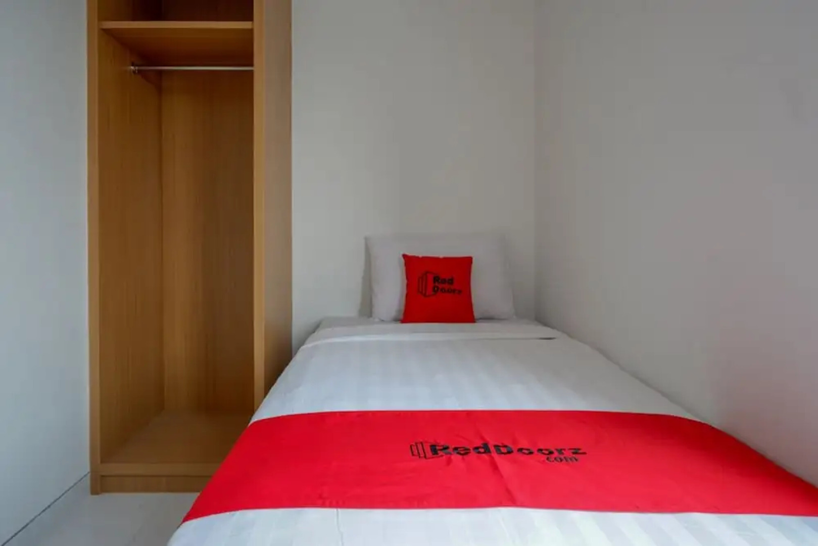 Menara One by RedDoorz