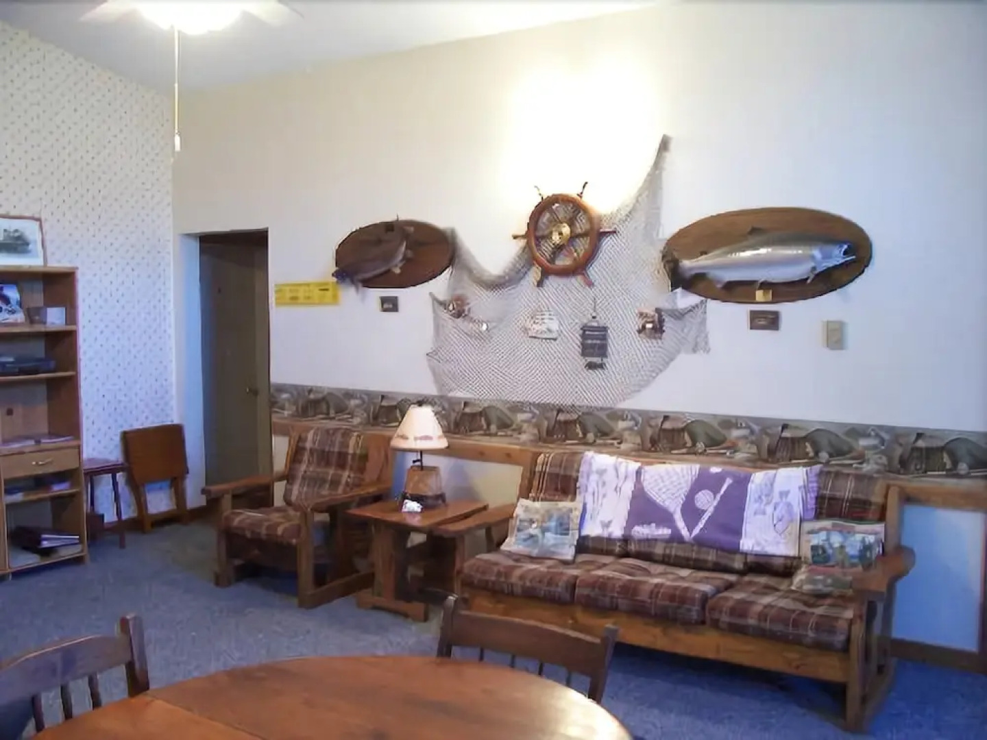 Feeder Creek Lodge and Cabin