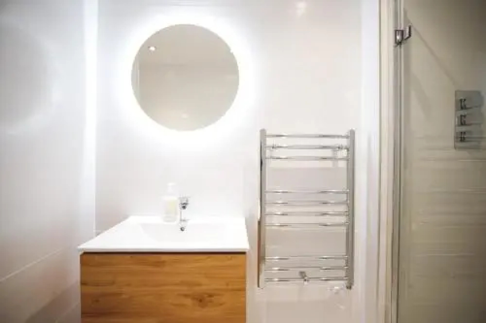 23 Horizons apartment