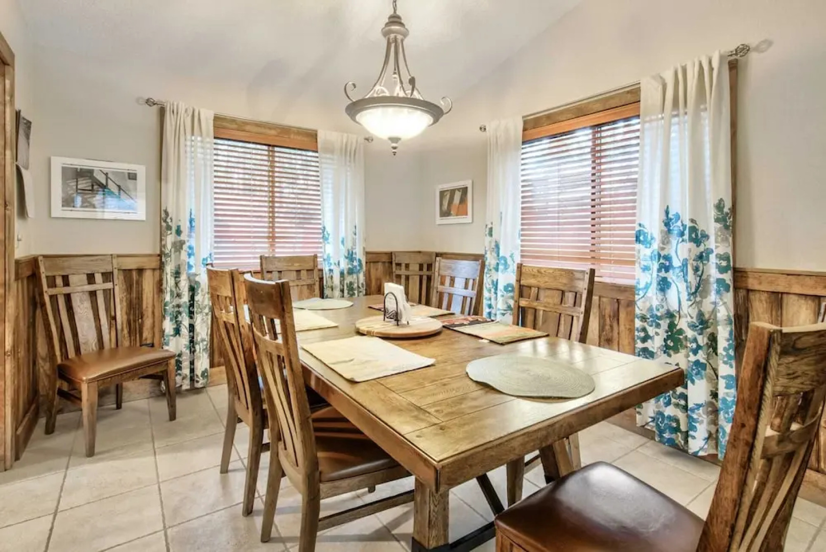 5BD Mountain Getawayhot Tub & Foosball