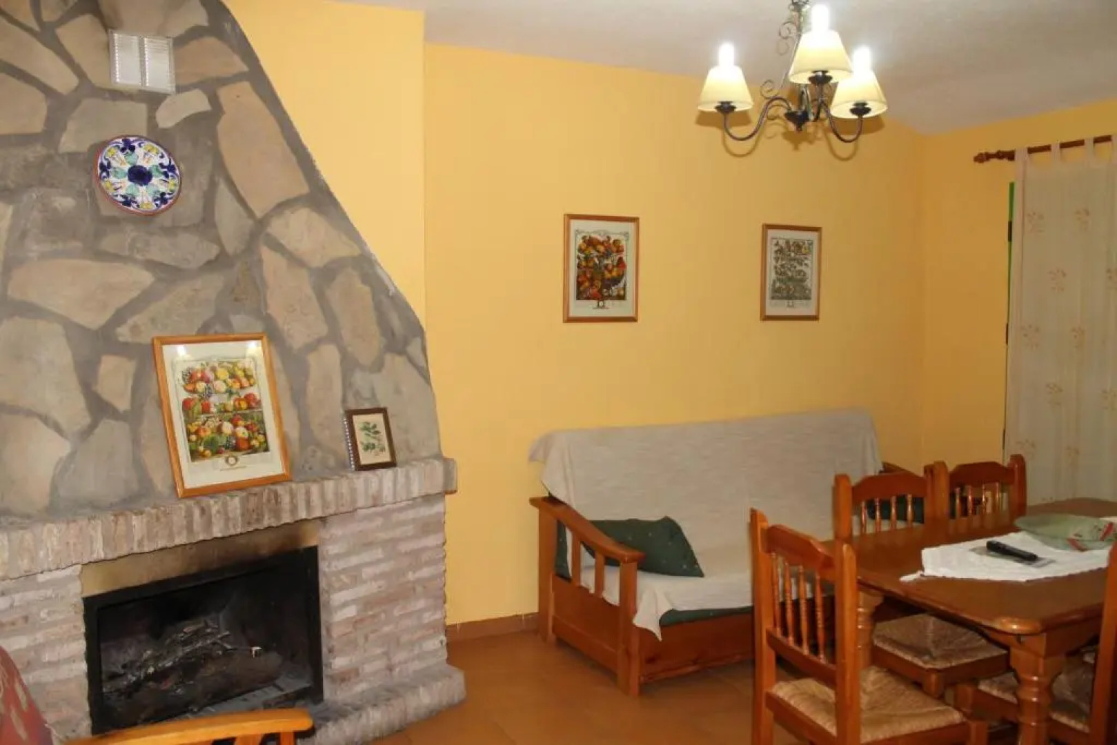 El Carrascal, 2 Llaves, Rural