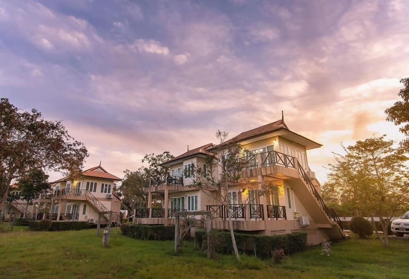 Phutarafah Resort