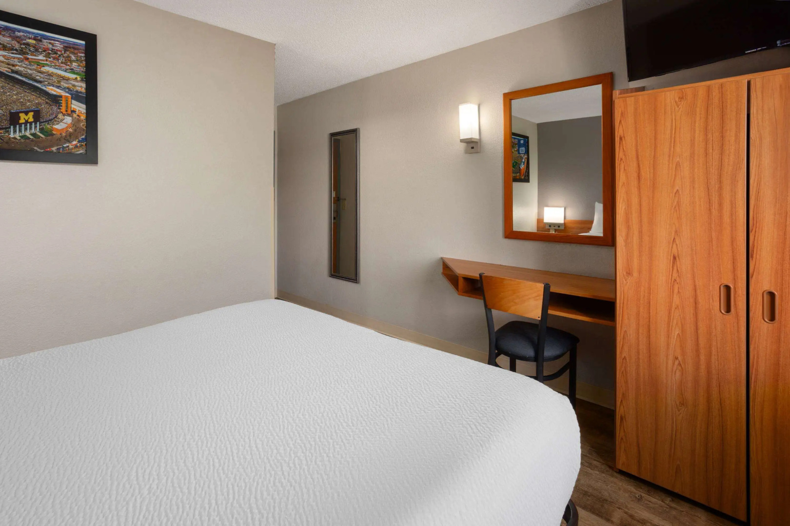 Microtel Inn & Suites by Wyndham Ann Arbor