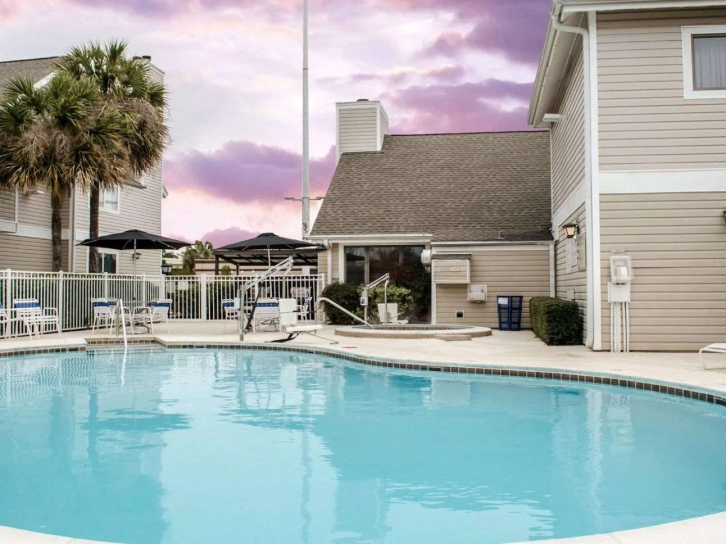 SureStay Studio by Best Western Pensacola