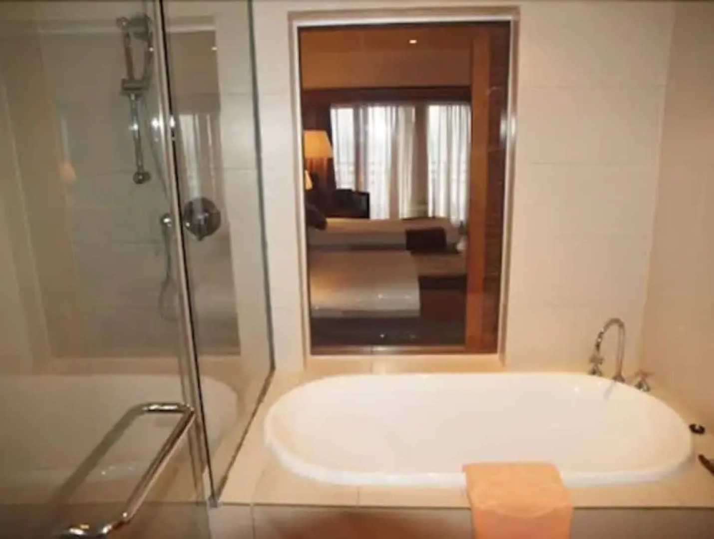 Solomon Kitano Mendana Hotel