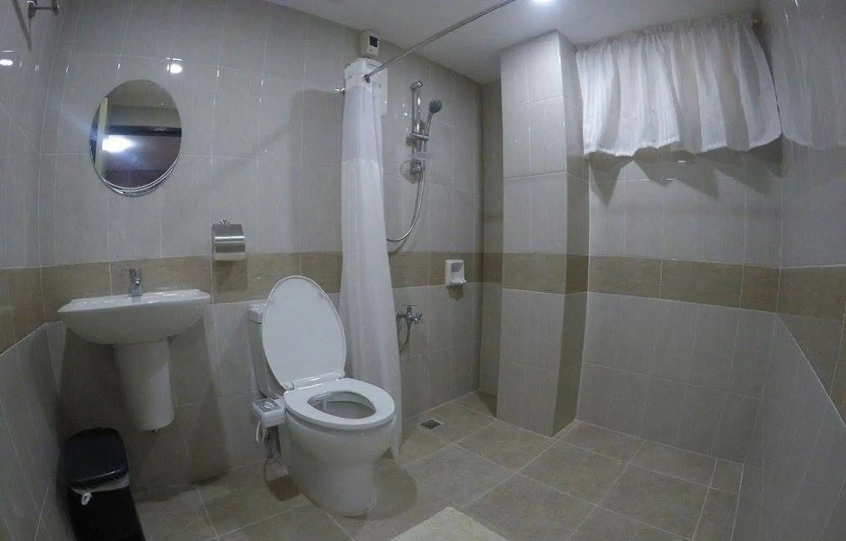 The Alpa Hotel and Restaurant