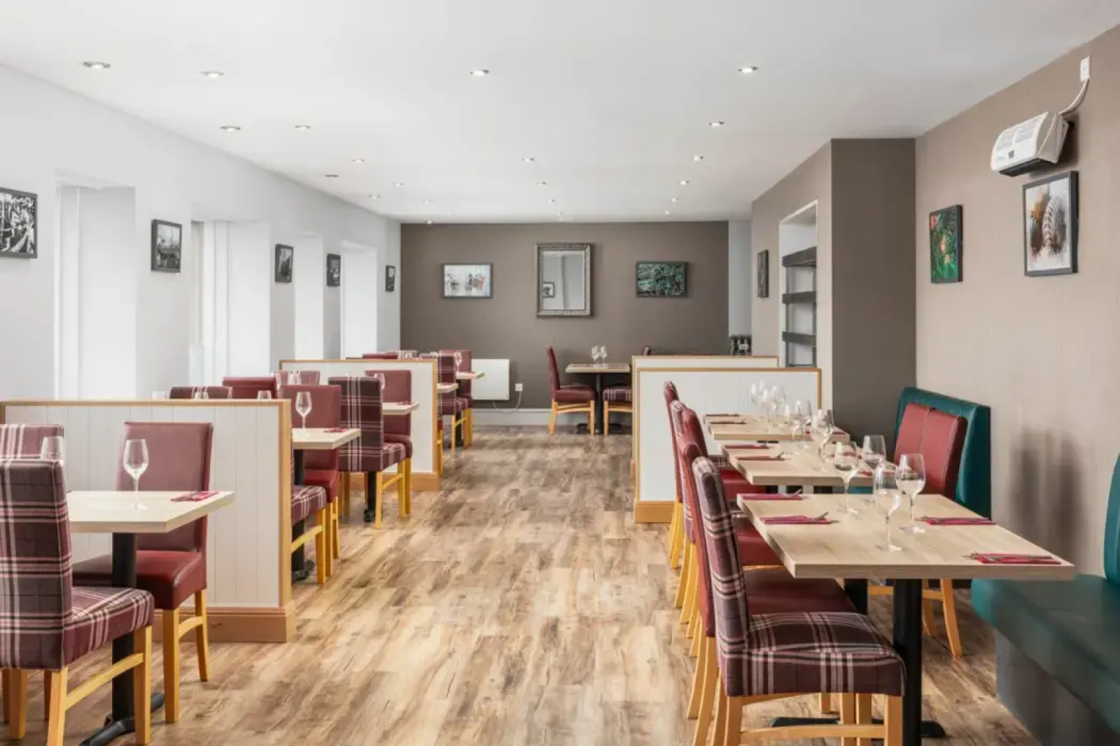 Caledonian Hotel