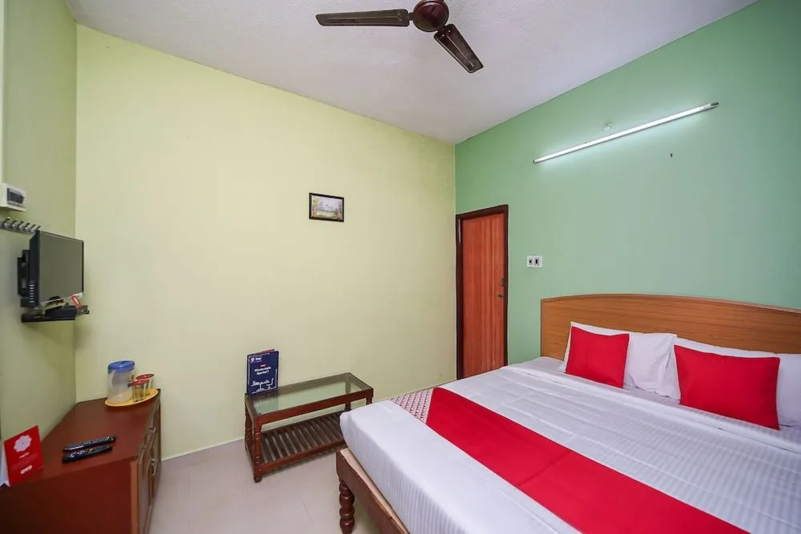 OYO 41072 Hill View Cottages